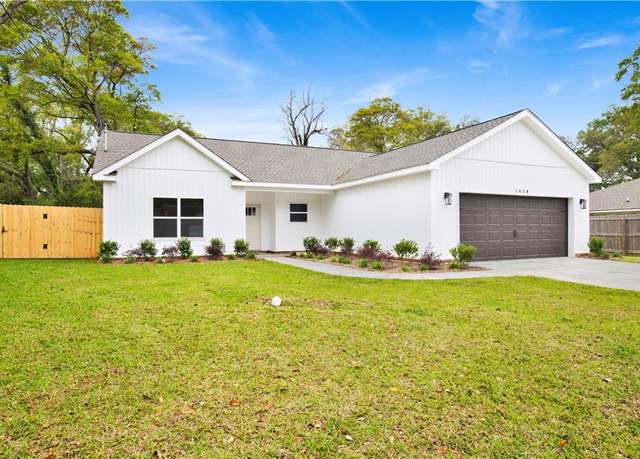 Property at 1620 Zack Logan Ave W, Mobile, AL 36609, 3 beds, 2 baths