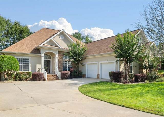 Property at 3382 Winthrop Ct, Mobile, AL 36695, 4 beds, 4 baths