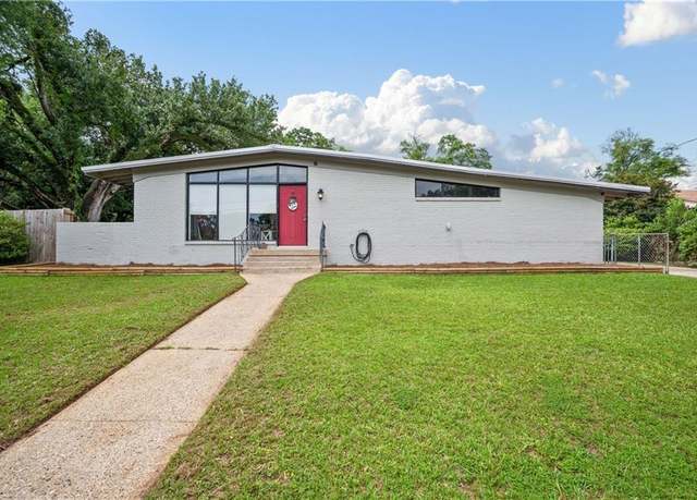 Property at 5554 Racine Ave, Mobile, AL 36618, 5 beds, 2 baths