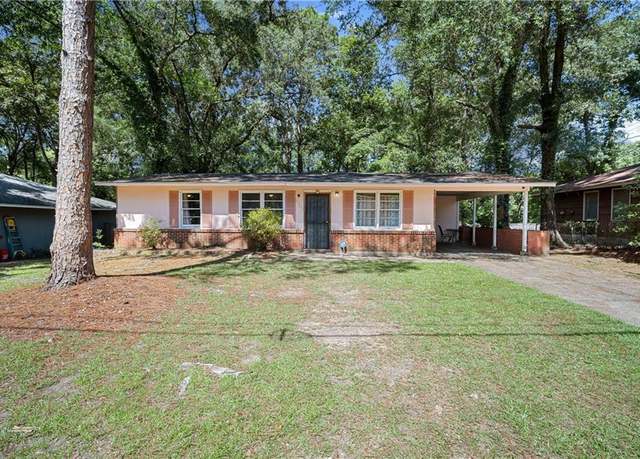 Property at 913 David Langan Dr W, Mobile, AL 36608, 3 beds, 1 bath