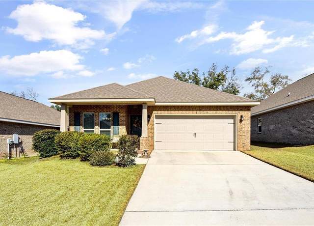 Property at 7857 Barrington Ln, Daphne, AL 36526, 3 beds, 2 baths