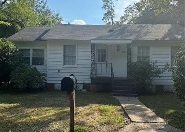 Property at 310 Court St, Chickasaw, AL 36611, 4 beds, 1 bath