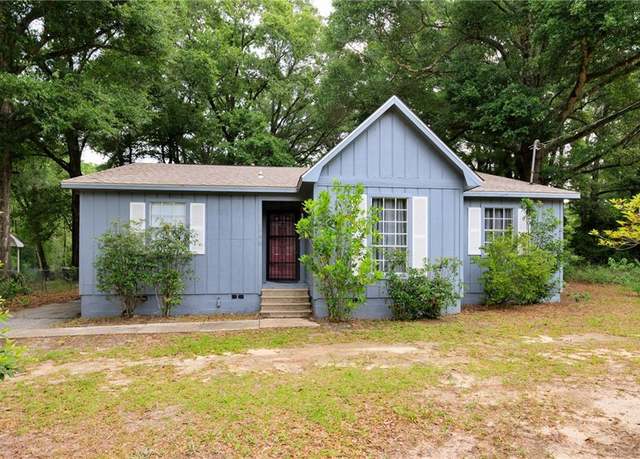 Property at 6940 Pocahontas Dr, Mobile, AL 36618, 4 beds, 2 baths