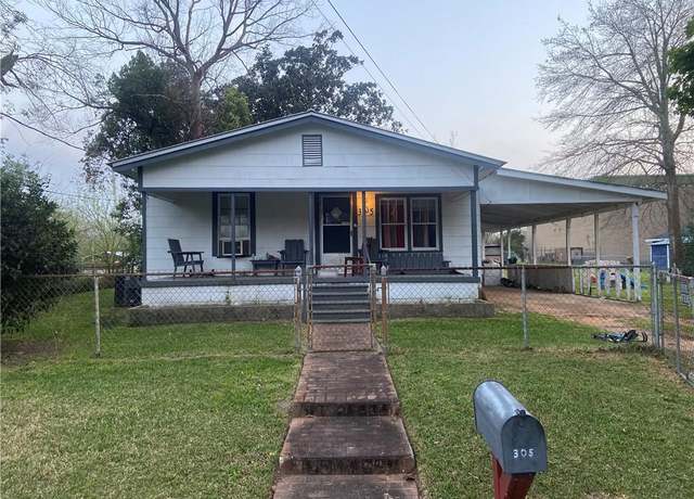 Property at 305 5th Ave, Chickasaw, AL 36611, 3 beds, 1 bath