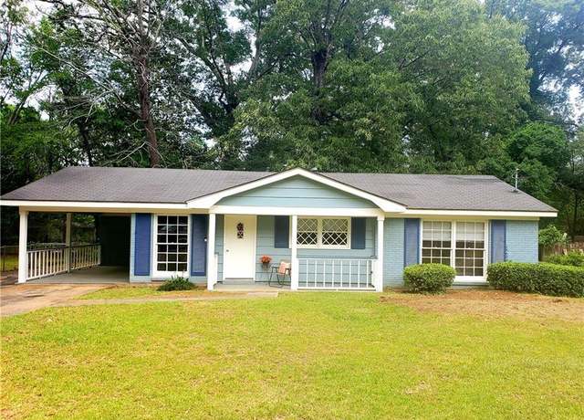 Property at 651 Ynestra Dr, Mobile, AL 36609, 3 beds, 1.5 baths