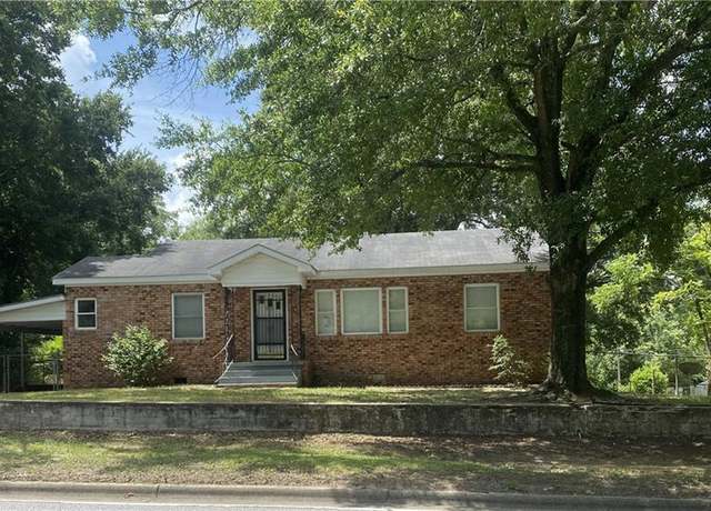 Property at 4409 Moffett Rd, Mobile, AL 36618, 3 beds, 2 baths