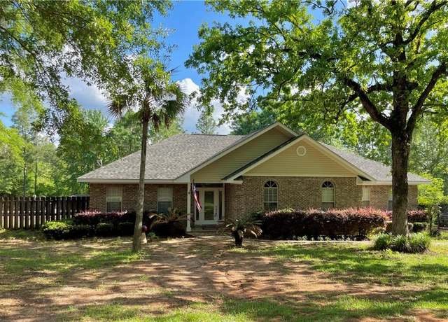 Property at 6841 Nora Ln S, Citronelle, AL 36522, 3 beds, 2 baths