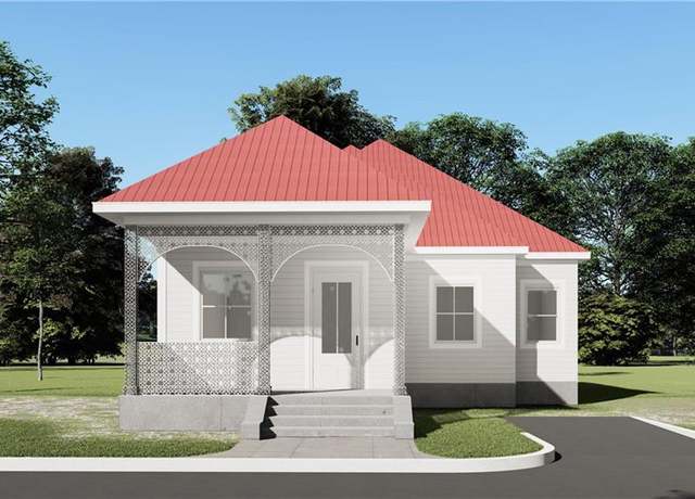 Property at 265 Dearborn St N, Mobile, AL 36603, 3 beds, 2.5 baths