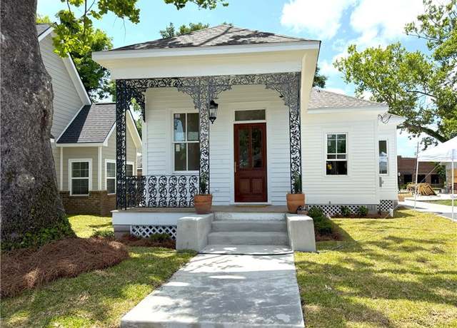Property at 265 Dearborn St N, Mobile, AL 36603, 3 beds, 2.5 baths