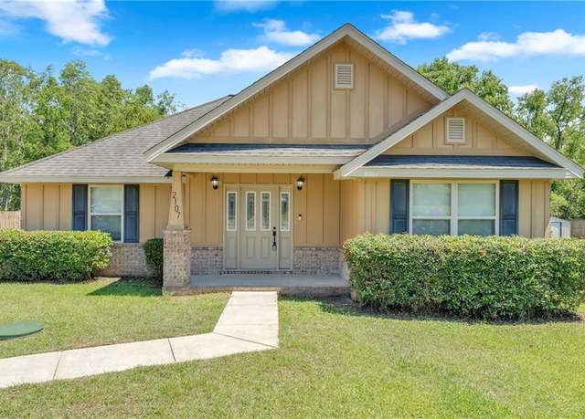 Property at 2107 Wolf Branch Dr N, Mobile, AL 36608, 3 beds, 2 baths