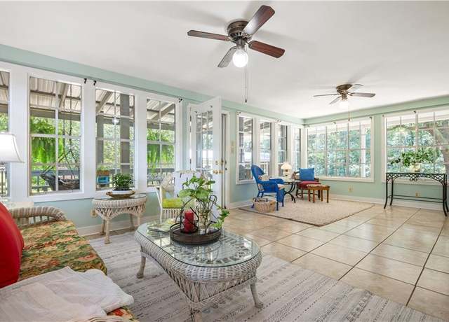 Property at 7441 Pinewood Dr, Theodore, AL 36582, 3 beds, 2 baths
