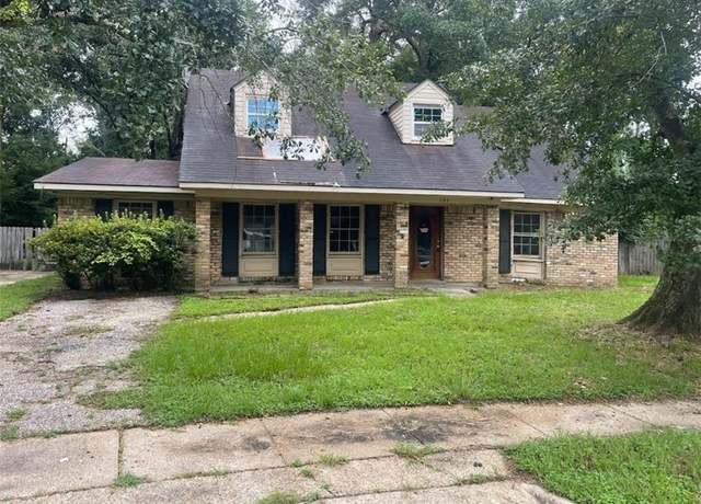 Property at 503 Heritage Dr E, Mobile, AL 36609, 4 beds, 2 baths