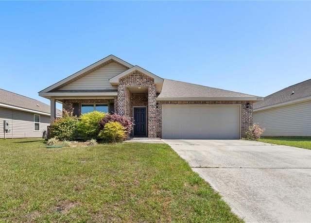 Property at 10725 Ridgeview Dr, Mobile, AL 36608, 4 beds, 2 baths