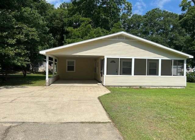 Property at 6085 Alice Rd, Semmes, AL 36575, 3 beds, 2 baths