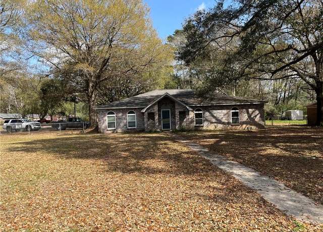 Property at 6701 Apache Run, Theodore, AL 36582, 5 beds, 3 baths