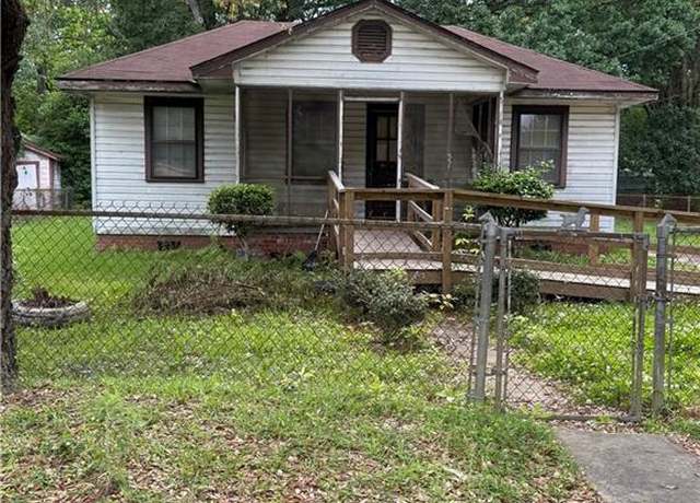 Property at 557 Kent St, Mobile, AL 36617, 2 beds, 1 bath