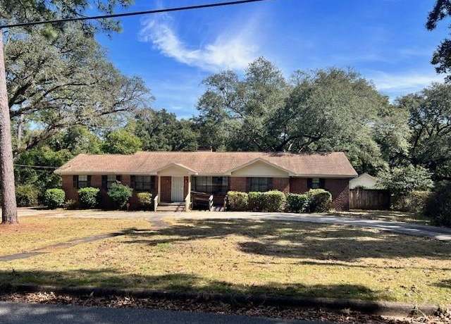 Property at 859 Cottage Hill Ave, Mobile, AL 36693, 4 beds, 3.5 baths