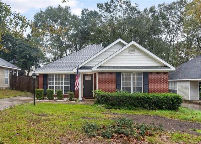 Property at 1007 Wildwood Ave, Mobile, AL 36609, 3 beds, 2 baths
