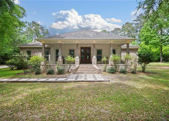 Property at 10724 Howells Ferry Rd, Semmes, AL 36575, 3 beds, 3 baths