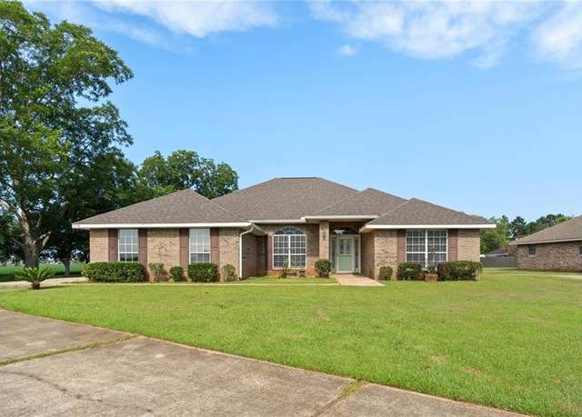 Property at 25741 Mercer Ct, Daphne, AL 36526, 4 beds, 2 baths