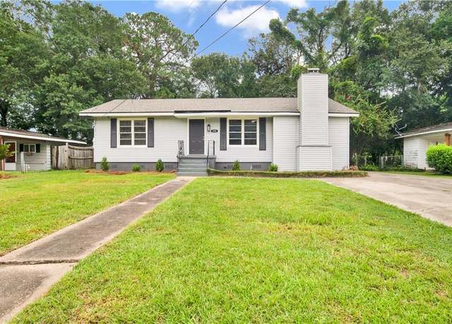 Property at 115 Esplanade Ave, Mobile, AL 36606, 3 beds, 2 baths