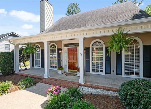 Property at 6417 Magnolia Place Ct S, Mobile, AL 36695, 4 beds, 2.5 baths