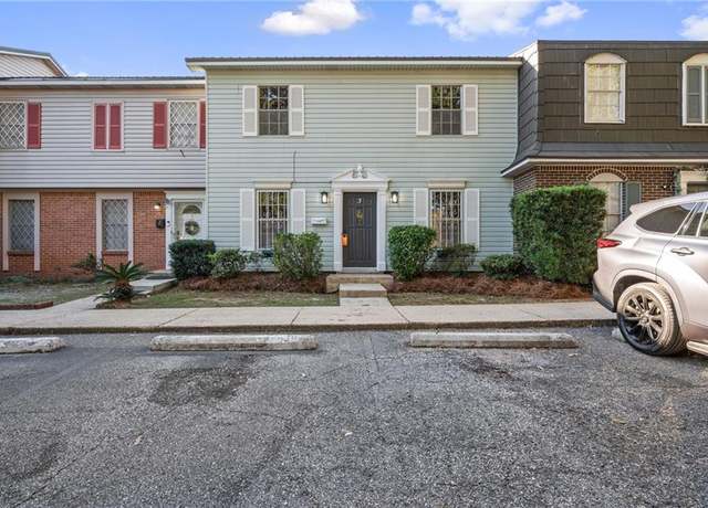 Property at 4017 Cottage Hill Rd #3, Mobile, AL 36609, 4 beds, 2.5 baths