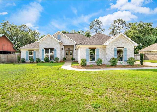 Property at 305 Hannah Chase Way, Satsuma, AL 36572, 4 beds, 2 baths