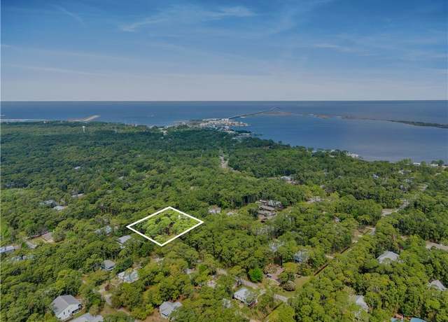 Property at 504 Fort Rosalie Pl, Dauphin Island, AL 36528