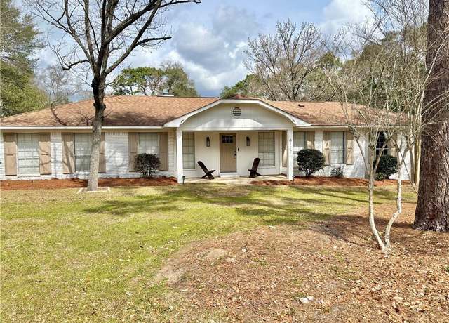 Property at 8122 Danielle Dr, Mobile, AL 36695, 3 beds, 2 baths