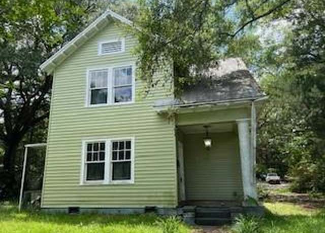 Property at 206 5th St, Chickasaw, AL 36611, 2 beds, 1 bath