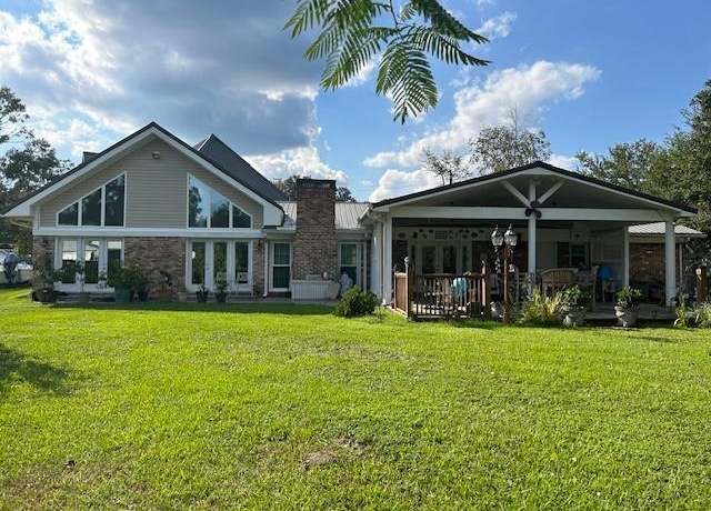 Property at 4565 Cypress Shores Dr, Mobile, AL 36619, 4 beds, 3 baths