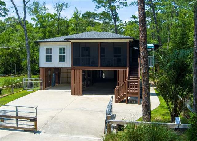 Property at 908 Longfellow Pl, Dauphin Island, AL 36528, 3 beds, 2 baths
