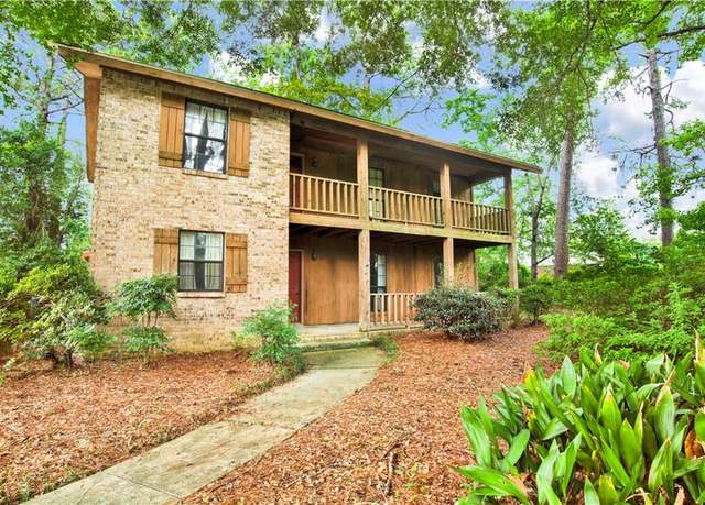 Property at 7485 Creekwood Dr, Mobile, AL 36695, 3 beds, 2.5 baths
