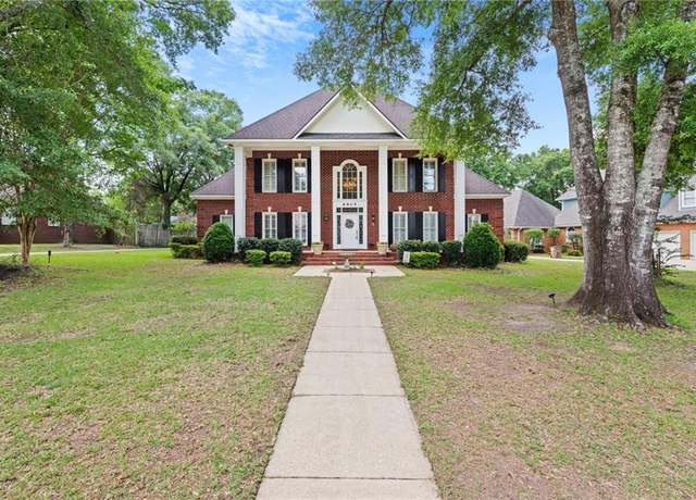 Property at 6905 Providence Estates Dr N, Mobile, AL 36695, 5 beds, 3.5 baths