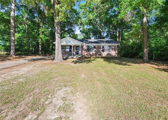 Property at 9366 Maple Ridge Dr, Saraland, AL 36571, 3 beds, 1 bath