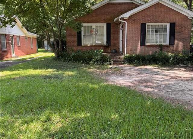 Property at 707 Mandrell St, Mobile, AL 36606, 4 beds, 2.5 baths