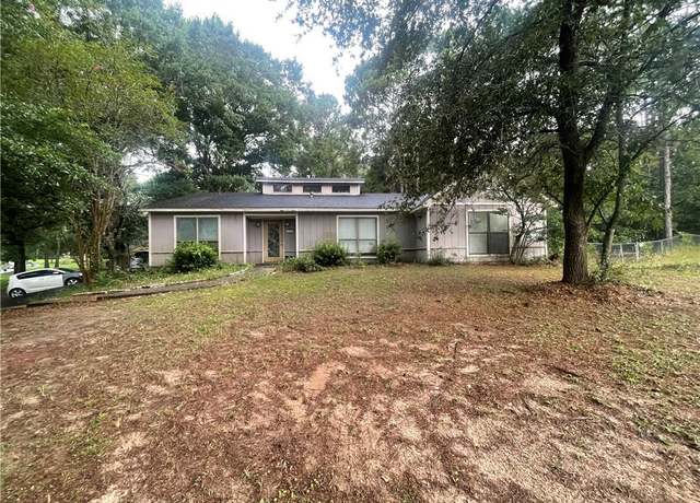 Property at 1230 Seven Hills Dr, Mobile, AL 36695, 3 beds, 2 baths