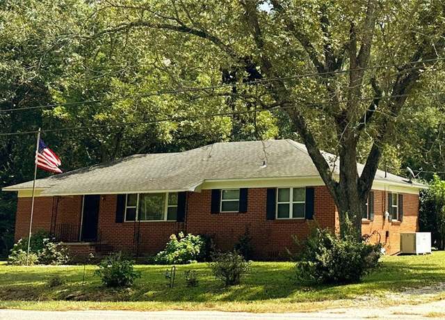 Property at 1645 Dawes Rd, Mobile, AL 36695, 3 beds, 1 bath