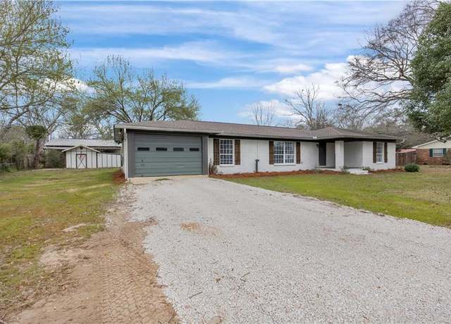 Property at 8906 Viana St S, Grand Bay, AL 36541, 4 beds, 2 baths