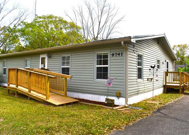Property at 6741 Tung Ave W, Theodore, AL 36582, 3 beds, 2 baths