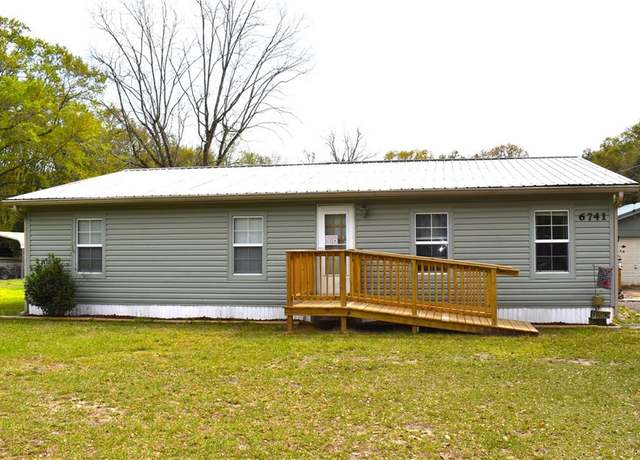 Property at 6741 Tung Ave W, Theodore, AL 36582, 3 beds, 2 baths