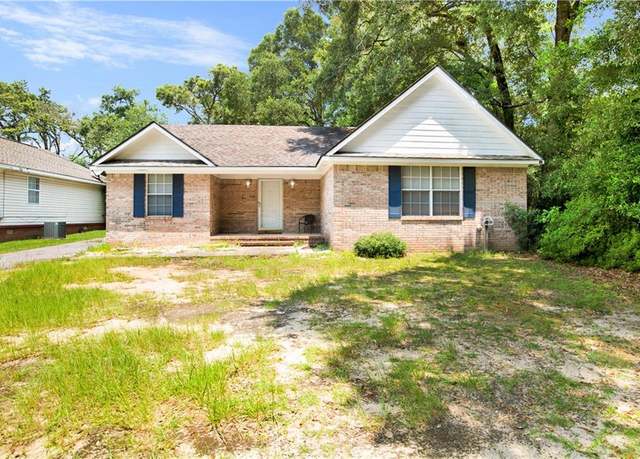 Property at 6712 Colonial Ter, Mobile, AL 36618, 3 beds, 2 baths