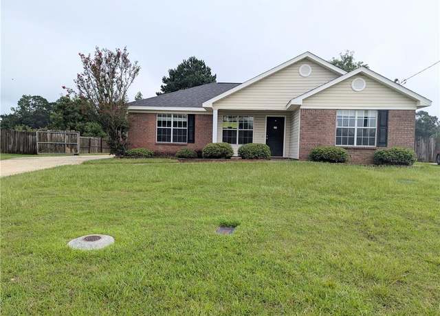 Property at 13540 Harden Ct, Mobile, AL 36695, 3 beds, 2 baths