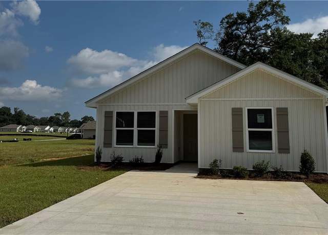 Property at 7789 Pin Oak Dr, Theodore, AL 36582, 4 beds, 2 baths