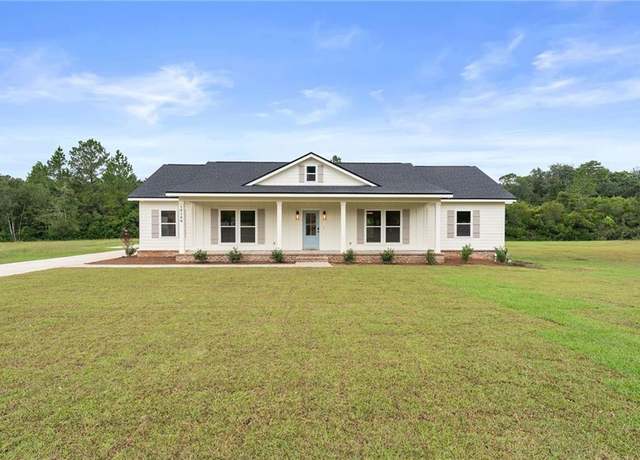 Property at 10180 Deer Creek Dr E, Theodore, AL 36582, 4 beds, 2.5 baths