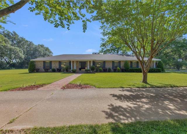 Property at 720 Grand Bay-wilmer Rd N, Mobile, AL 36608, 4 beds, 3 baths