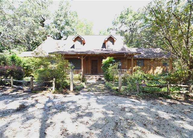 Property at 10920 Tanner Williams Rd, Mobile, AL 36608, 4 beds, 2.5 baths