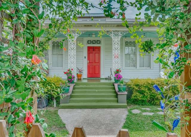 Property at 155 Catherine St S, Mobile, AL 36604, 3 beds, 2 baths