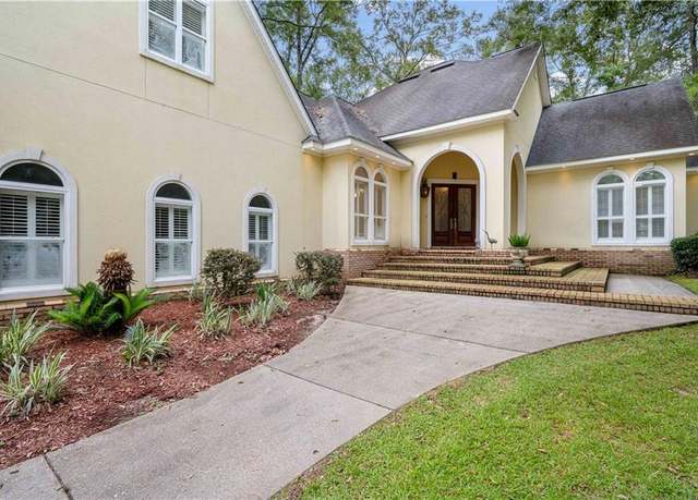 Property at 12259 Scenic View Dr, Mobile, AL 36695, 4 beds, 4 baths